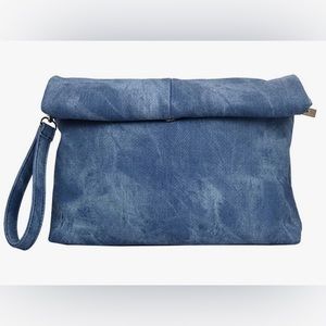 Jean casual clutch evening bag.